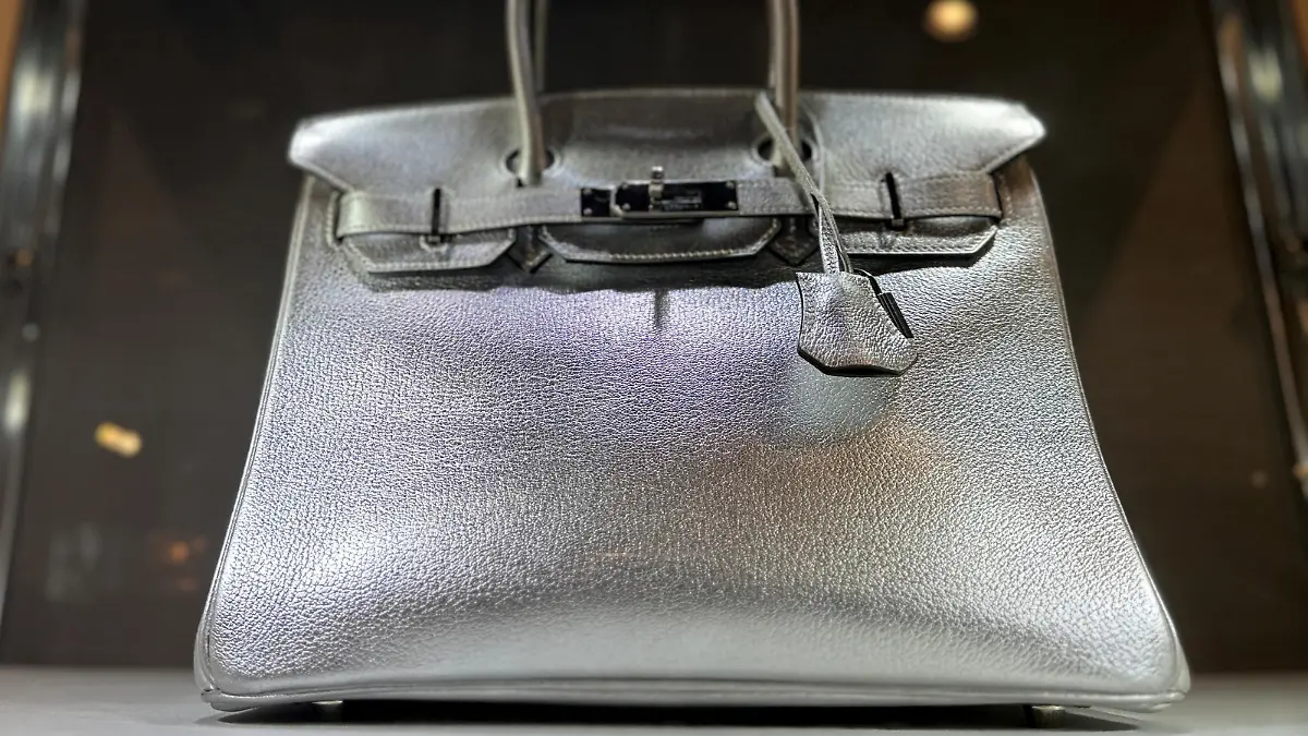 View of a Hermes Silver Metallic Chevre Birkin 30 bag up for auction at Sotheby's in New York City, U.S., June 1, 2023. REUTERS/Roselle Chen