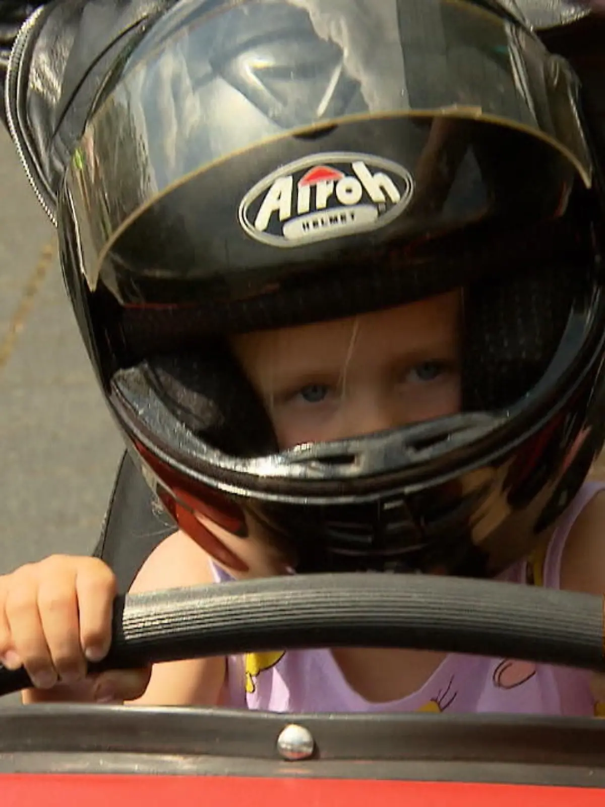 Bild zu: "Motorenbrummen für kranke Kinder"