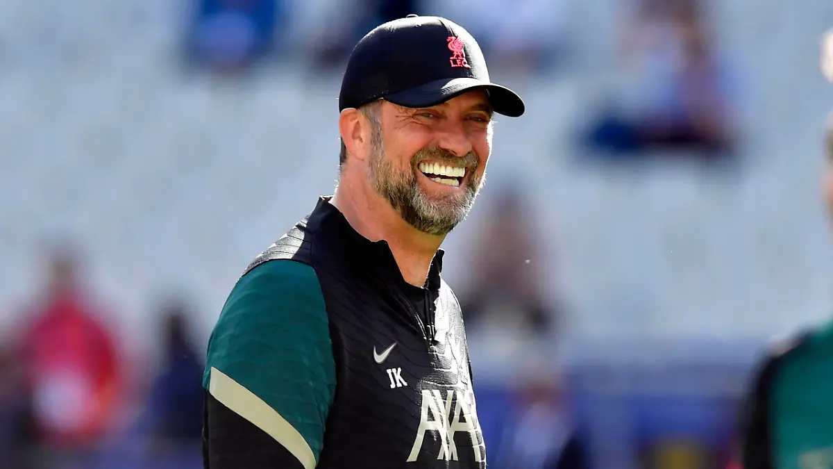  Liverpool FC training session before Champions League final, Paris, France Paris, France. 27th, May 2022. Manager Jurgen Klopp of Liverpool seen during a training session before the UEFA Champions League final between Liverpool and Real Madrid at the Stade de France in Paris. Paris France PUBLICATIONxNOTxINxDENxNORxFIN Copyright: xGonzalesxPhoto/TommasoxFimianox
