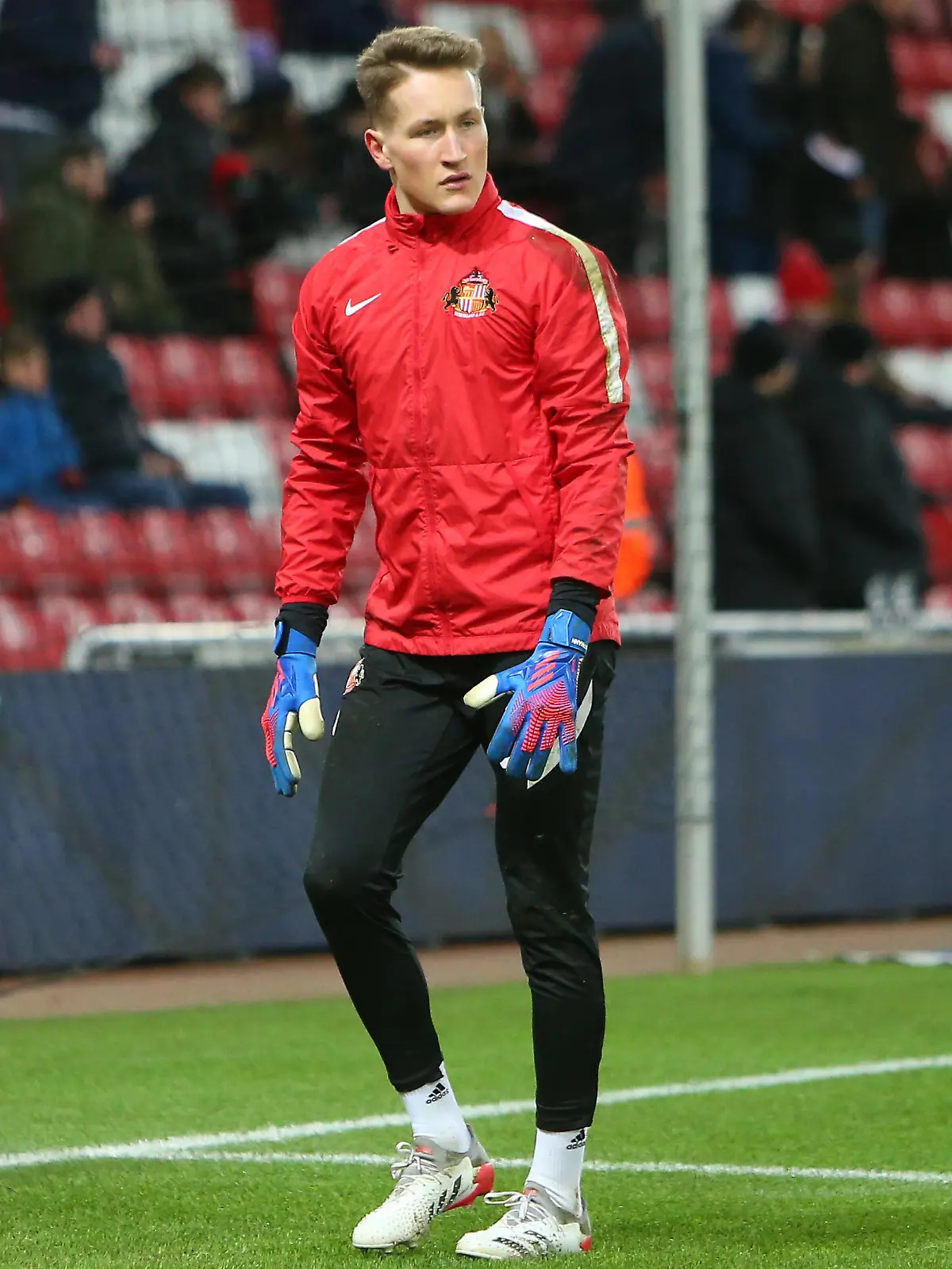 Sunderland Goalkeeper Ron-Thorben Hoffmann warms up following an injury lay off during the Sky Bet League 1 match between Sunderland and Burton Albion at the Stadium Of Light, Sunderland on Tuesday 22nd February 2022. (Photo by Michael Driver/MI News/NurPhoto)