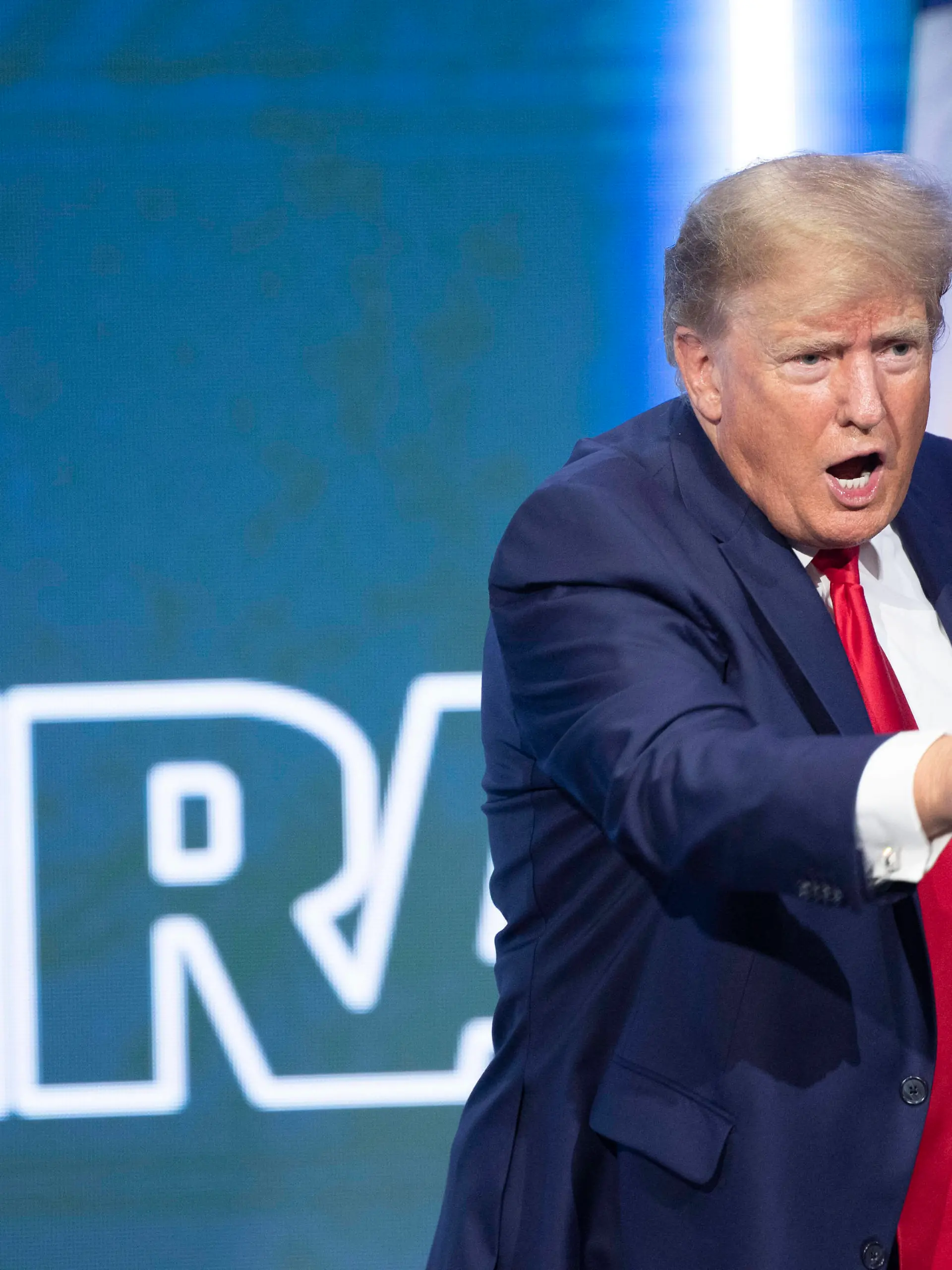  May 27, 2022, Houston, TX, United States: Former U.S. president DONALD TRUMP gives the keynoe address at the annual leadership forum of the National Rifle Association NRA in Houston on May 27, 2022. Houston United States - ZUMAd150 20220527_znp_d150_068 Copyright: xBobxDaemmrichx