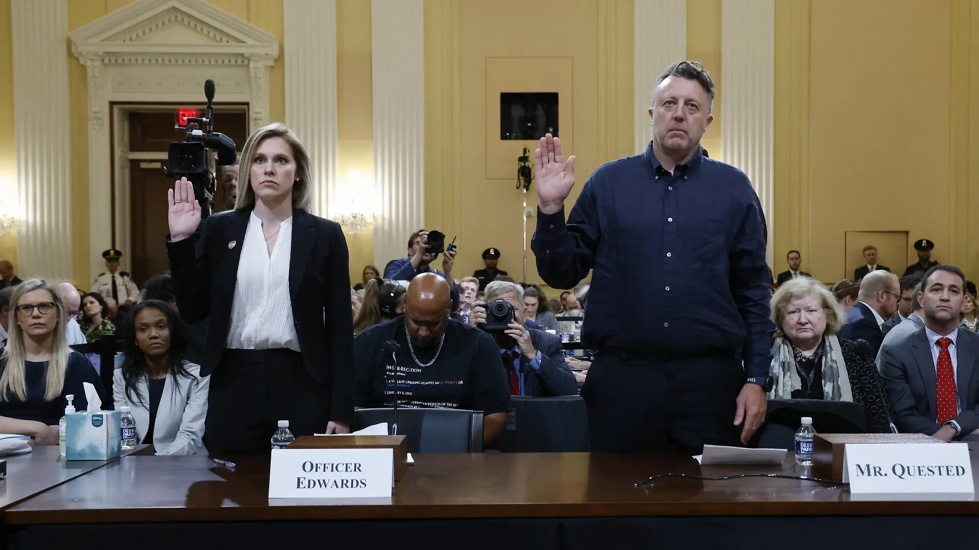 U.S. Capitol Police Officer Caroline Edwards and documentary filmmaker Nick Quested are sworn in to testify as the House select committee investigating the Jan. 6 attack on the U.S. Capitol holds its first public hearing to discuss its findings of a year-long investigation, on Capitol Hill in Washington, DC on Thursday, June 9, 2022. The committee interviewed more than 1000 people in regards to the January 6, 2021 attack on Capitol that was an effort to overturn the results of the 2020 presidential election and the transfer of power. Pool photo by Jonathan Ernst/ PUBLICATIONxINxGERxSUIxAUTxHUNxONLY WAS20220609927 JonathanxErnst