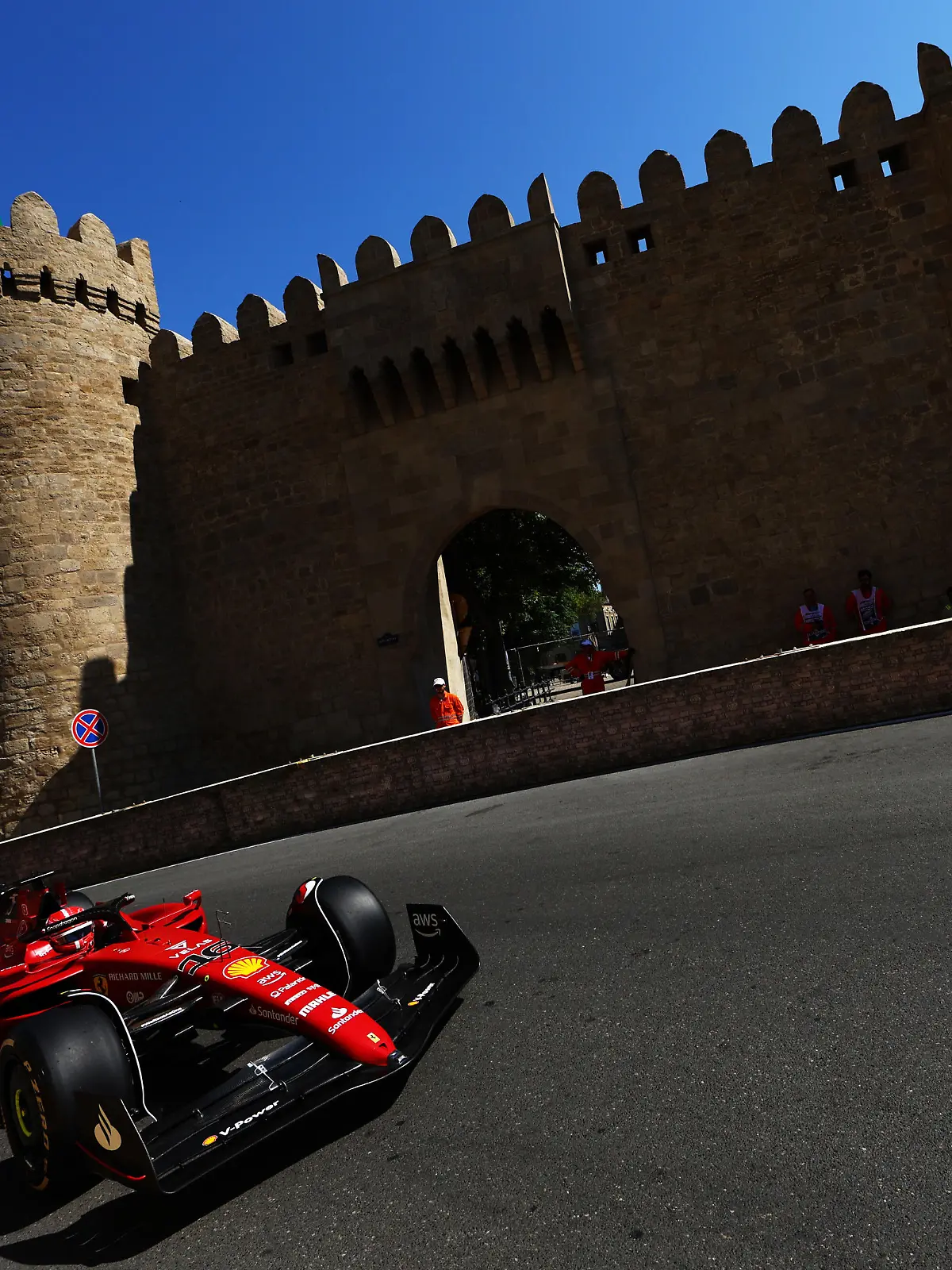 BAKU, AZERBAIJAN - JUNE 10: Charles Leclerc of Monaco driving the (16) Ferrari F1-75 on track during practice ahead of the F1 Grand Prix of Azerbaijan at Baku City Circuit on June 10, 2022 in Baku, Azerbaijan. (Photo by Clive Rose/Getty Images)