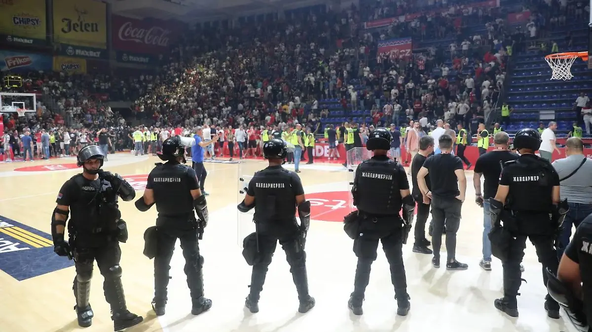 Serbiens Basketball wird von Gewaltexzessen überschattet.