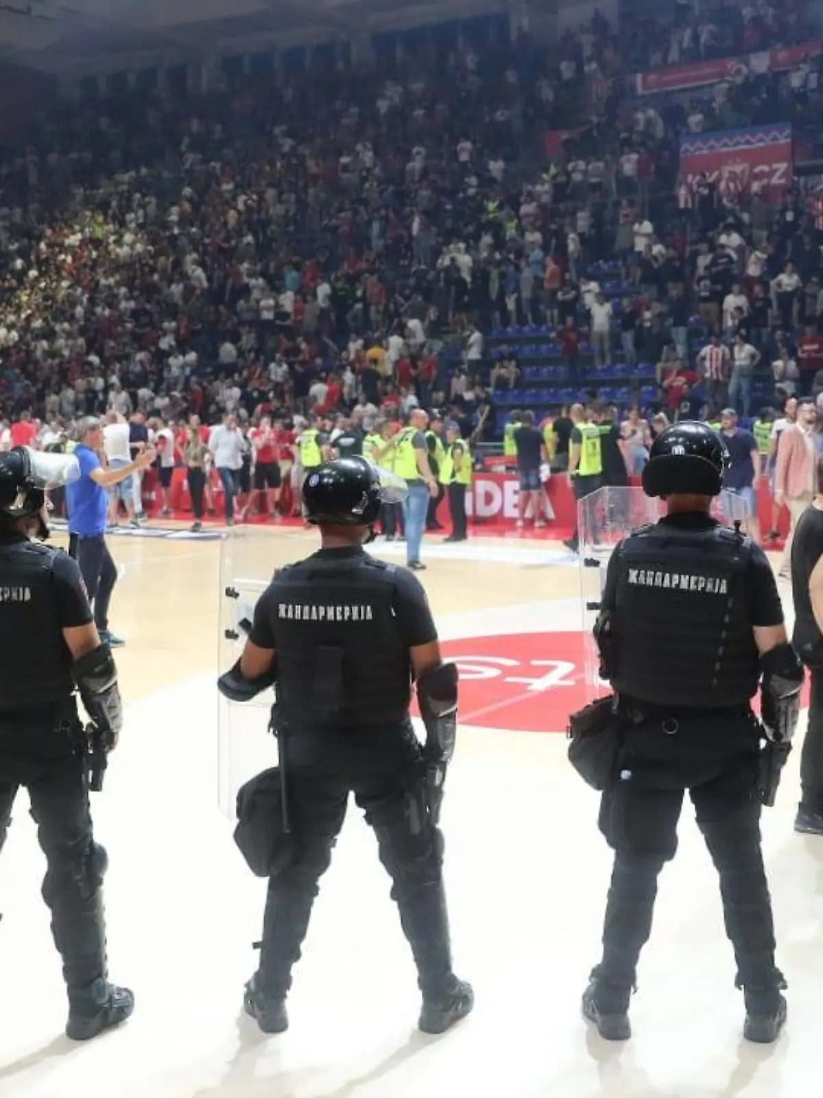 Serbiens Basketball wird von Gewaltexzessen überschattet.
