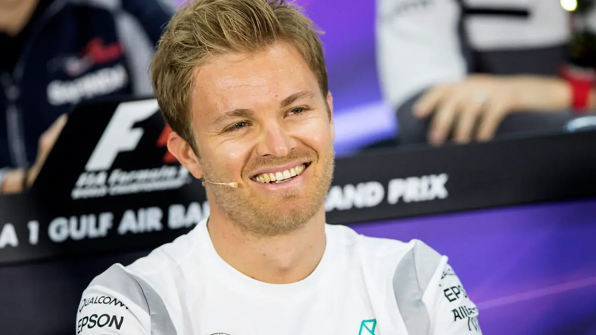 ARCHIV - German Formula One driver Nico Rosberg of Mercedes AMG GP attends a press conference of the Bahrain Formula One Grand Prix at the Sakhir circuit near Manama, Bahrain, 31 March 2016. EPA/VALDRIN XHEMAJ (zu dpa Nico Rosberg rettete kleines Kind am Strand von Monaco vom 02.04.2016) +++(c) dpa - Bildfunk+++