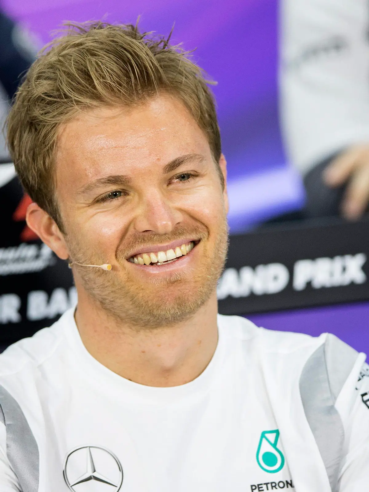 ARCHIV - German Formula One driver Nico Rosberg of Mercedes AMG GP attends a press conference of the Bahrain Formula One Grand Prix at the Sakhir circuit near Manama, Bahrain, 31 March 2016. EPA/VALDRIN XHEMAJ (zu dpa Nico Rosberg rettete kleines Kind am Strand von Monaco vom 02.04.2016) +++(c) dpa - Bildfunk+++