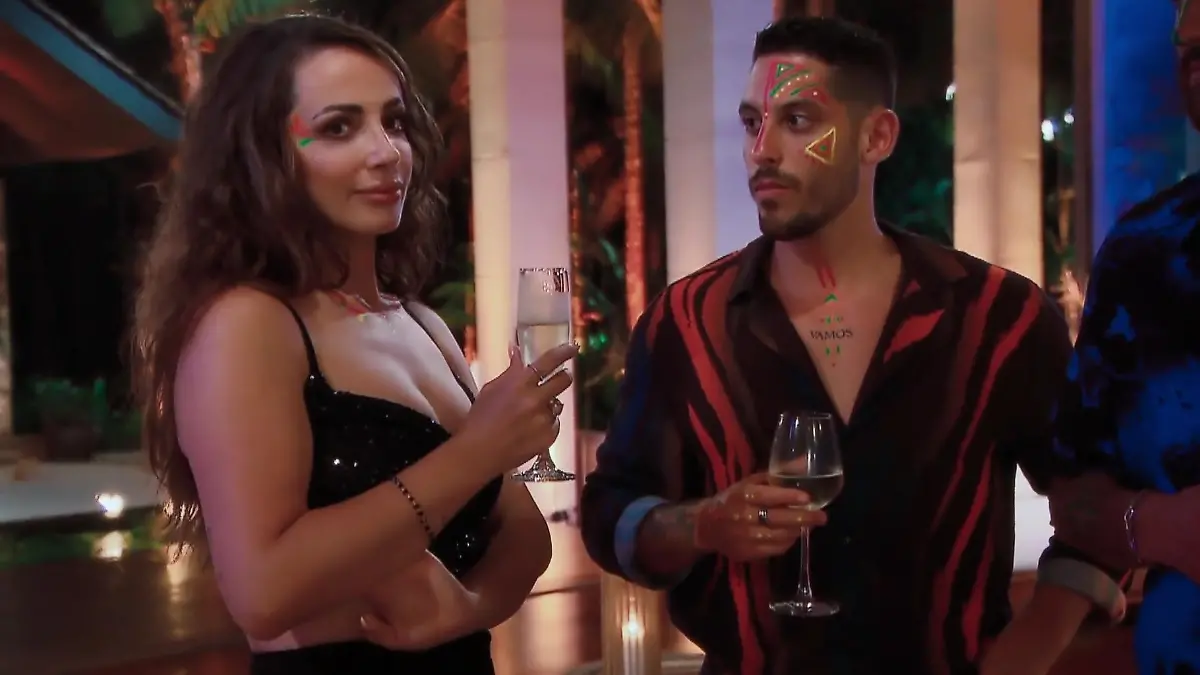 So hat Bachelorette Jennifer Saro sich die „Nacht der Rosen“ nicht vorgestellt.