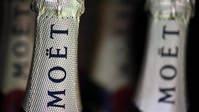 Weiden: Überraschende Wende im Prozess um tödlichen Champagner – Angeklagter aus U-Haft entlassen!