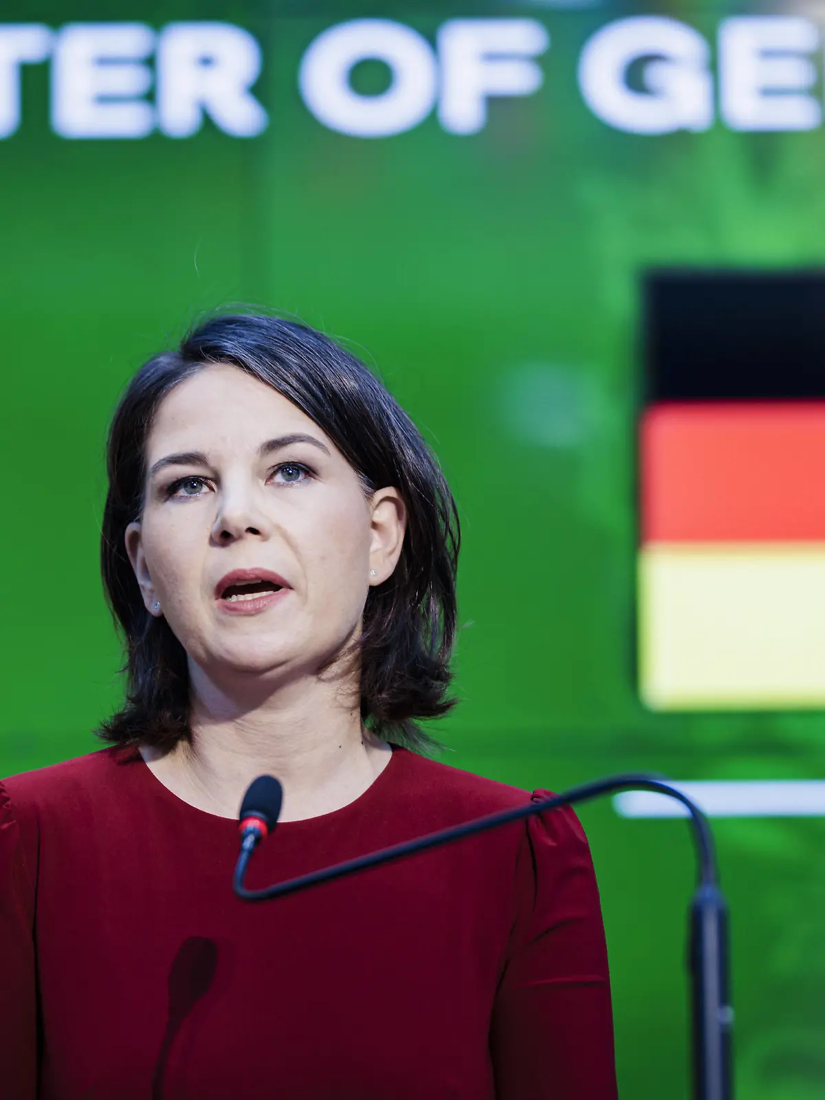  Annalena Baerbock Buendnis 90/Die Gruenen, Bundesaussenministerin, und Bilawal Bhutto Zardari, Aussenminister der Islamischen Republik Pakistan, geben gemeinsam eine Pressekonferenz nach einem Gespraech, im Aussenministerium der Islamischen Republik Pakistan in Islamabat. 07.06.2022. Islamabad Pakistan *** Annalena Baerbock Buendnis 90 Die Gruenen , German Foreign Minister, and Bilawal Bhutto Zardari, Minister of Foreign Affairs of the Islamic Republic of Pakistan, hold a joint press conference after talks, at the Ministry of Foreign Affairs of the Islamic Republic of Pakistan in Islamabat 07 06 2022 Islamabad Pakistan Copyright: xFelixxZahn/photothek.netx