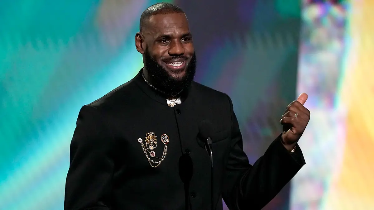 Professional NBA basketball player, LeBron James, of the Los Angeles Lakers, accepts the award for best record-breaking performance at the ESPY awards on Wednesday, July 12, 2023, at the Dolby Theatre in Los Angeles. (AP Photo/Mark Terrill)