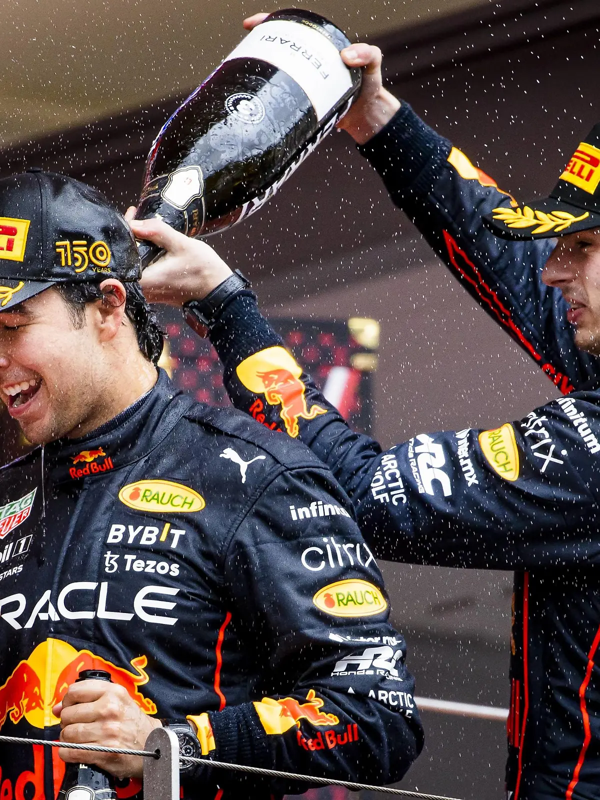 Sport Bilder des Tages MONTE-CARLO - Sergio Perez Red Bull Racing and Max Verstappen Red Bull Racing on the podium after the F1 Grand Prix of Monaco at Circuit de Monaco on May 29, 2022 in Monte-Carlo, Monaco. REMKO DE WAAL F1 Grand Prix van Monaco, RACE 2022 xVIxANPxSportx/xxANPxIVx *** MONTE CARLO Sergio Perez Red Bull Racing and Max Verstappen Red Bull Racing on the podium after the F1 Grand Prix of Monaco at Circuit de Monaco on May 29, 2022 in Monte Carlo, Monaco REMKO DE WAAL F1 Grand Prix of Monaco, RACE 2022 xVIxANPxSportx xxANPxIVx 449514181 originalFilename: 449514181.jpg