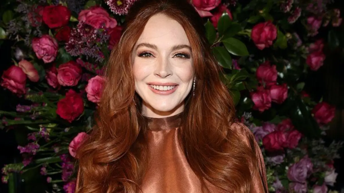 Lindsay Lohan attends the Christian Siriano Fall/Winter 2023 fashion show on Feb. 9, 2023, in New York City. (Jamie McCarthy/New York Daily News/TNS) picture alliance