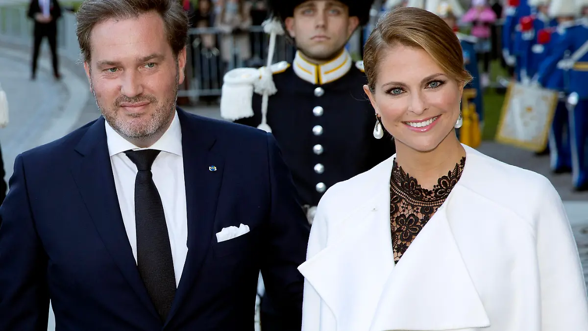 Princess Madeleine of Sweden and her husband Chris O'Neill arrive at the Nordic museum for the concert by the Royal Swedish Opera and Stockholm Concert on the occasion of the 70th birthday of the Swedish King Carl Gustaf in Stockholm, Sweden, 29 April 2016. Photo: Albert Nieboer/NETHERLANDS OUT