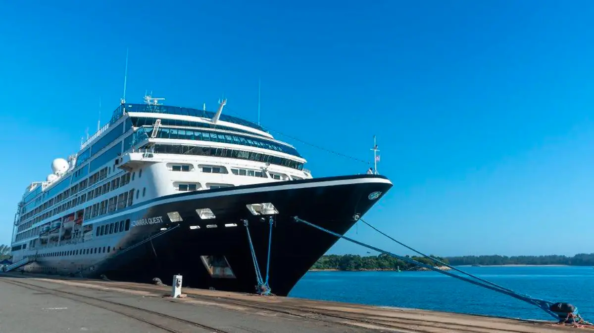 Azamara Quest