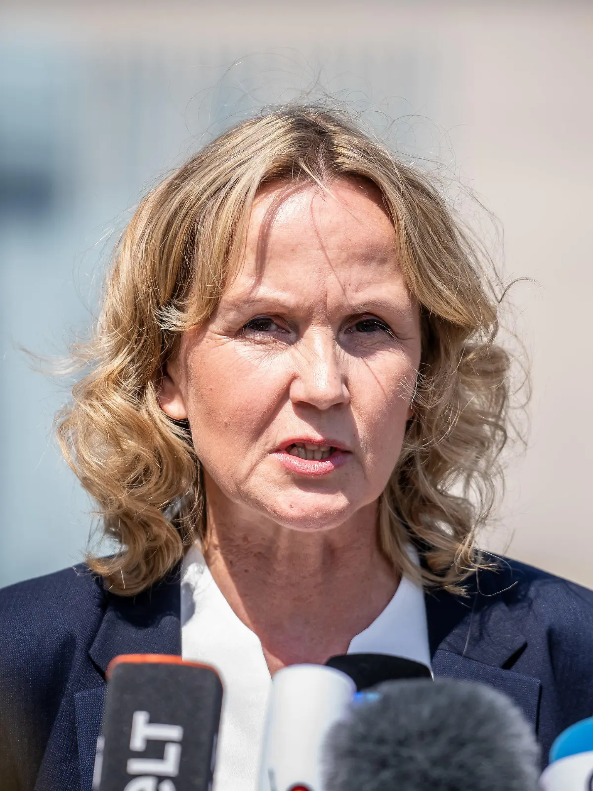 13.07.2023, Berlin: Steffi Lemke (Bündnis 90/Die Grünen), Bundesministerin für Umwelt, Naturschutz, nukleare Sicherheit und Verbraucherschutz, spricht bei einem Pressestatement nach der Sitzung des Bundeskabinetts. Das Kabinett verabschiedet die künftige deutsche China-Strategie. Foto: Michael Kappeler/dpa +++ dpa-Bildfunk +++