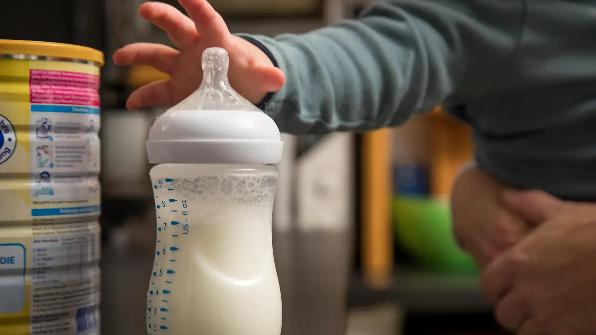 Eine Babyflasche