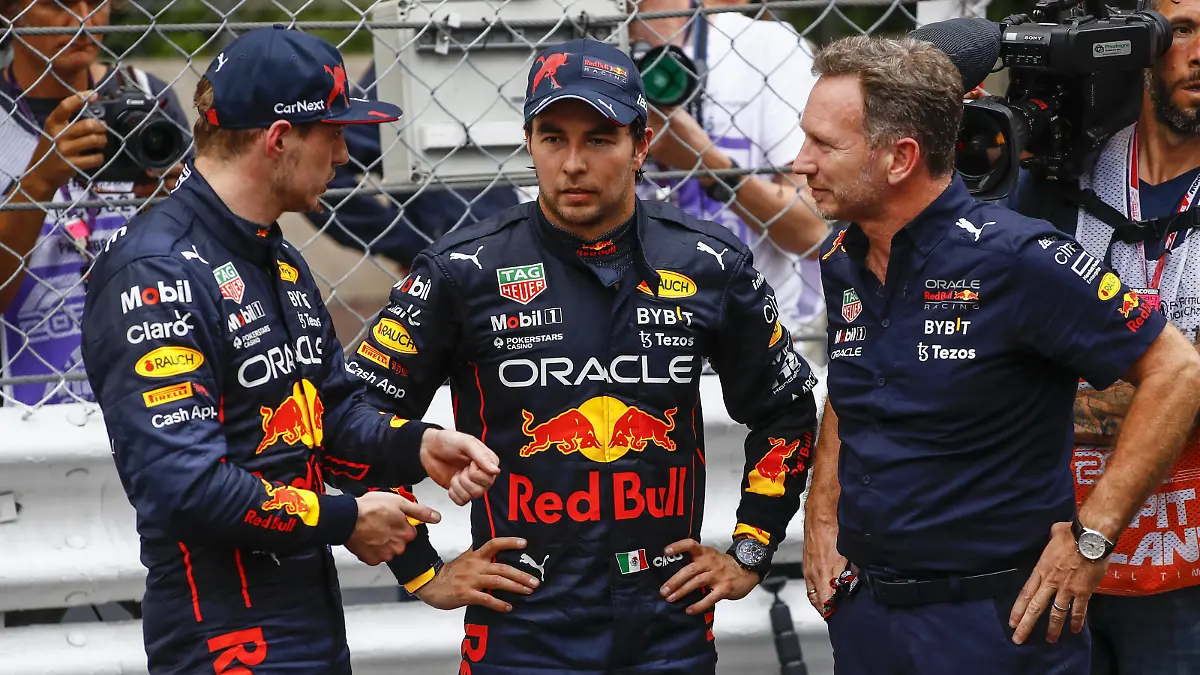 PEREZ Sergio mex, Red Bull Racing RB18, portrait VERSTAPPEN Max ned, Red Bull Racing RB18, portrait HORNER Christian gbr, Team Principal of Red Bull Racing, portrait during the Formula 1 Grand Prix de Monaco 2022, 7th round of the 2022 FIA Formula One World Championship, WM, Weltmeisterschaft on the Circuit de Monaco, from May 27 to 29, 2022 in Monte-Carlo, Monaco - F1 - MONACO GRAND PRIX 2022 - Race DPPI/Panoramic PUBLICATIONxNOTxINxFRAxITAxBEL 00122019__B3_0343