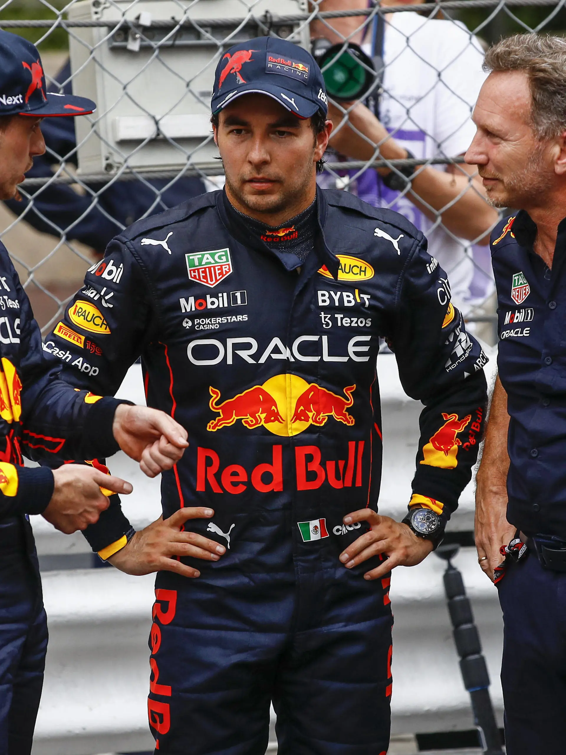  PEREZ Sergio mex, Red Bull Racing RB18, portrait VERSTAPPEN Max ned, Red Bull Racing RB18, portrait HORNER Christian gbr, Team Principal of Red Bull Racing, portrait during the Formula 1 Grand Prix de Monaco 2022, 7th round of the 2022 FIA Formula One World Championship, WM, Weltmeisterschaft on the Circuit de Monaco, from May 27 to 29, 2022 in Monte-Carlo, Monaco - F1 - MONACO GRAND PRIX 2022 - Race DPPI/Panoramic PUBLICATIONxNOTxINxFRAxITAxBEL 00122019__B3_0343