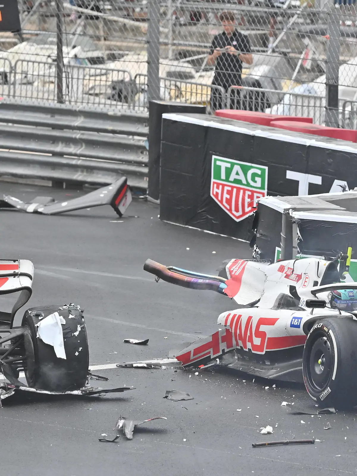 Sport Bilder des Tages crash, accident, 47 SCHUMACHER Mick ger, Haas F1 Team VF-22 Ferrari, action during the Formula 1 Grand Prix de Monaco 2022, 7th round of the 2022 FIA Formula One World Championship, WM, Weltmeisterschaft on the Circuit de Monaco, from May 27 to 29, 2022 in Monte-Carlo, Monaco - F1 - MONACO GRAND PRIX 2022 - Race DPPI/Panoramic PUBLICATIONxNOTxINxFRAxITAxBEL 00122019_29-05-2022-MCO-4124-PVE