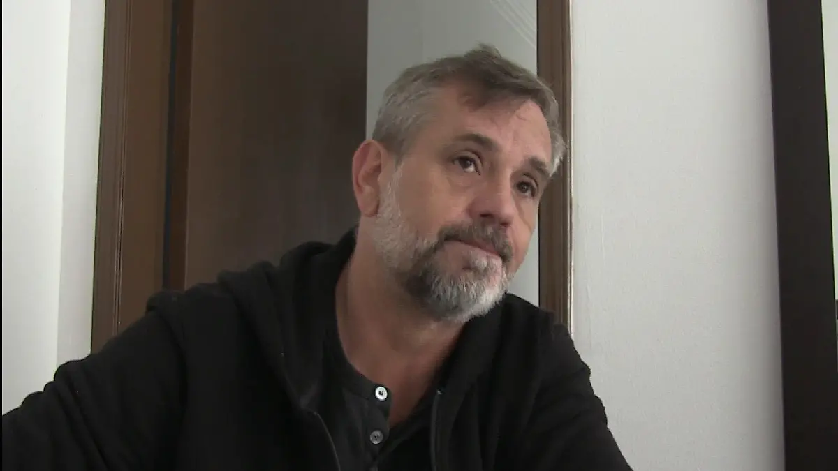 Franco spricht mit RTL-Reporterin von seinem getöteten Bruder.