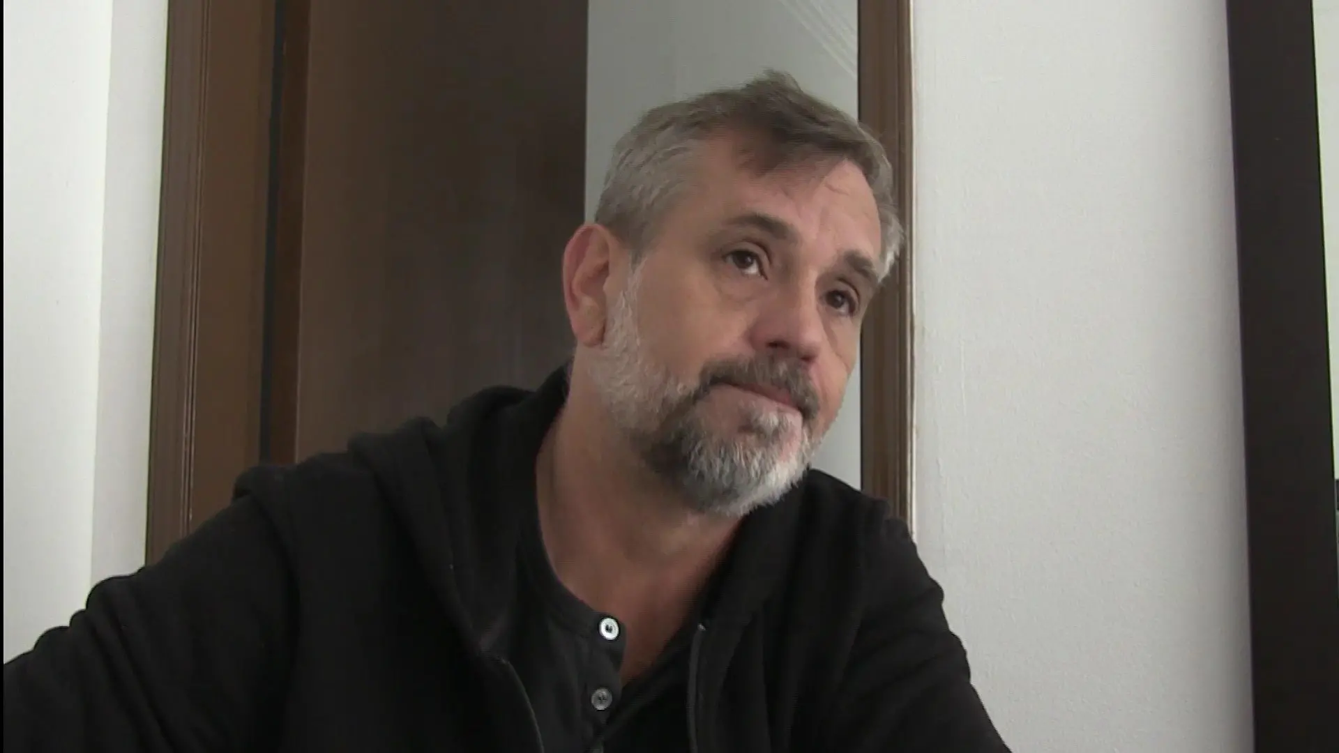Franco spricht mit RTL-Reporterin von seinem getöteten Bruder.