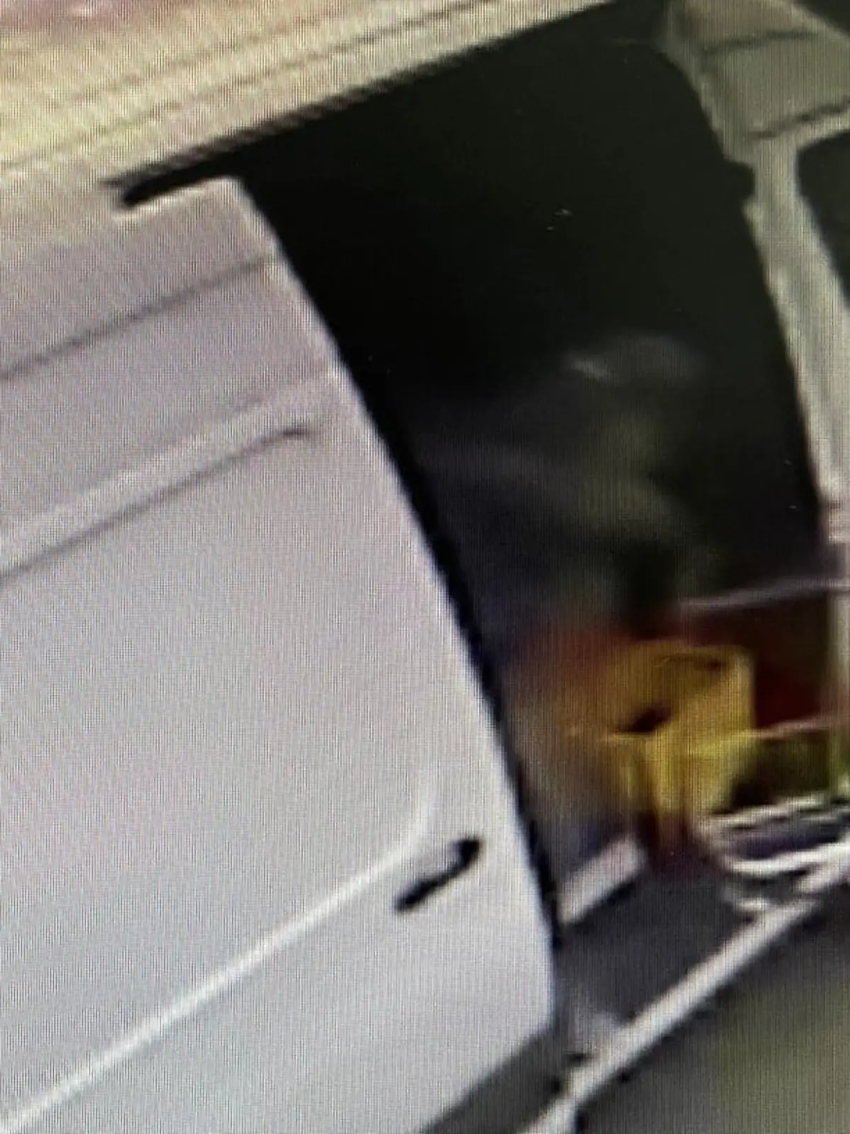 Goldbaren aus Transporter geklaut