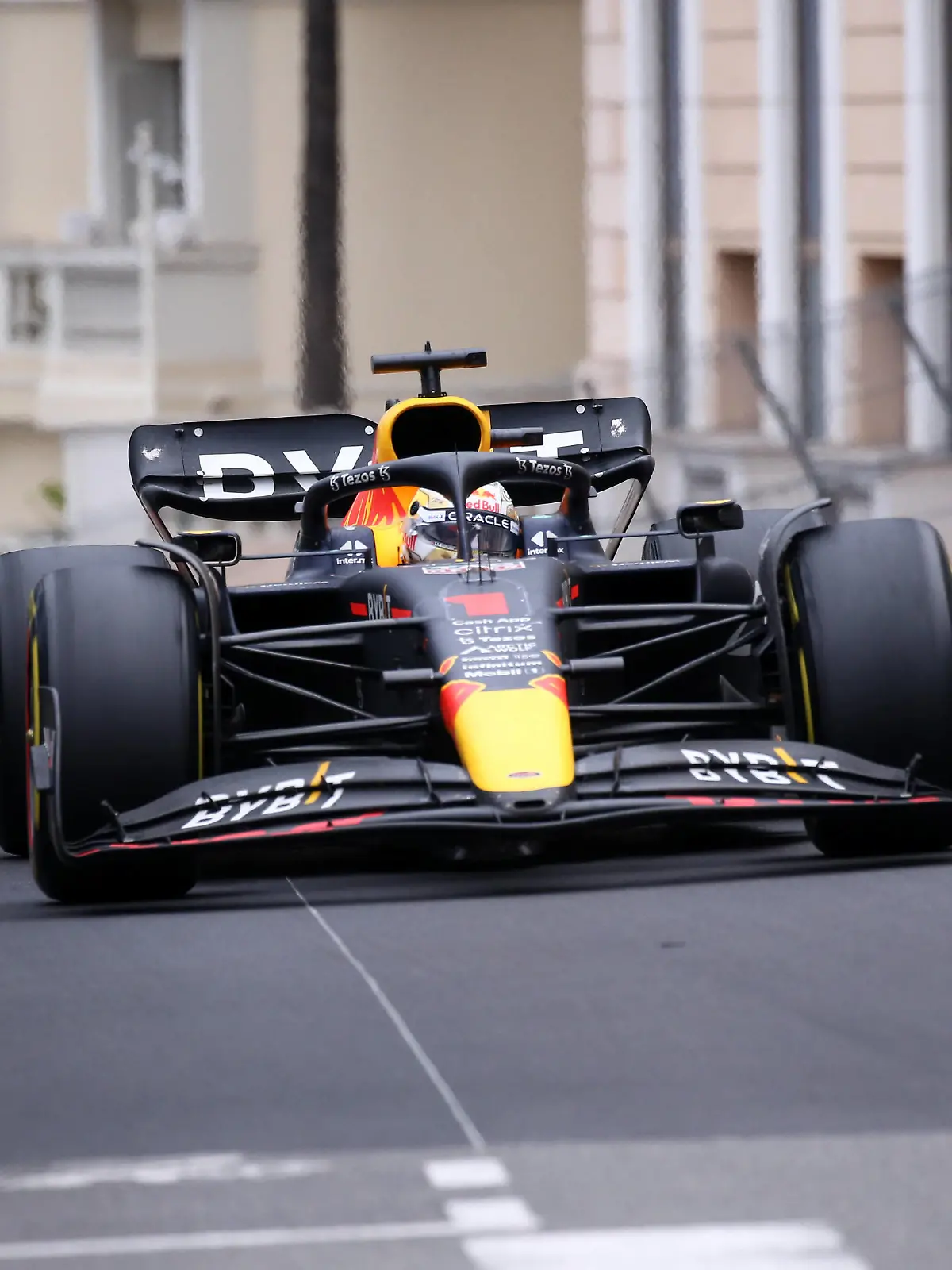  Monaco , Monte Carlo, 29.05.2022, Circuit de Monaco, Formula 1 - Monaco Grand Prix 2022 - Race, Max Verstappen Red Bull Racing on track during - Photo EU-Images Monte Carlo Circuit de Monaco Monaco *** Monaco , Monte Carlo, 29 05 2022, Circuit de Monaco, Formula 1 Monaco Grand Prix 2022 Race, Max Verstappen Red Bull Racing on track during Photo EU Images Monte Carlo Circuit de Monaco Monaco PUBLICATIONxINxGERxSUIxAUTxONLY eu-images-577