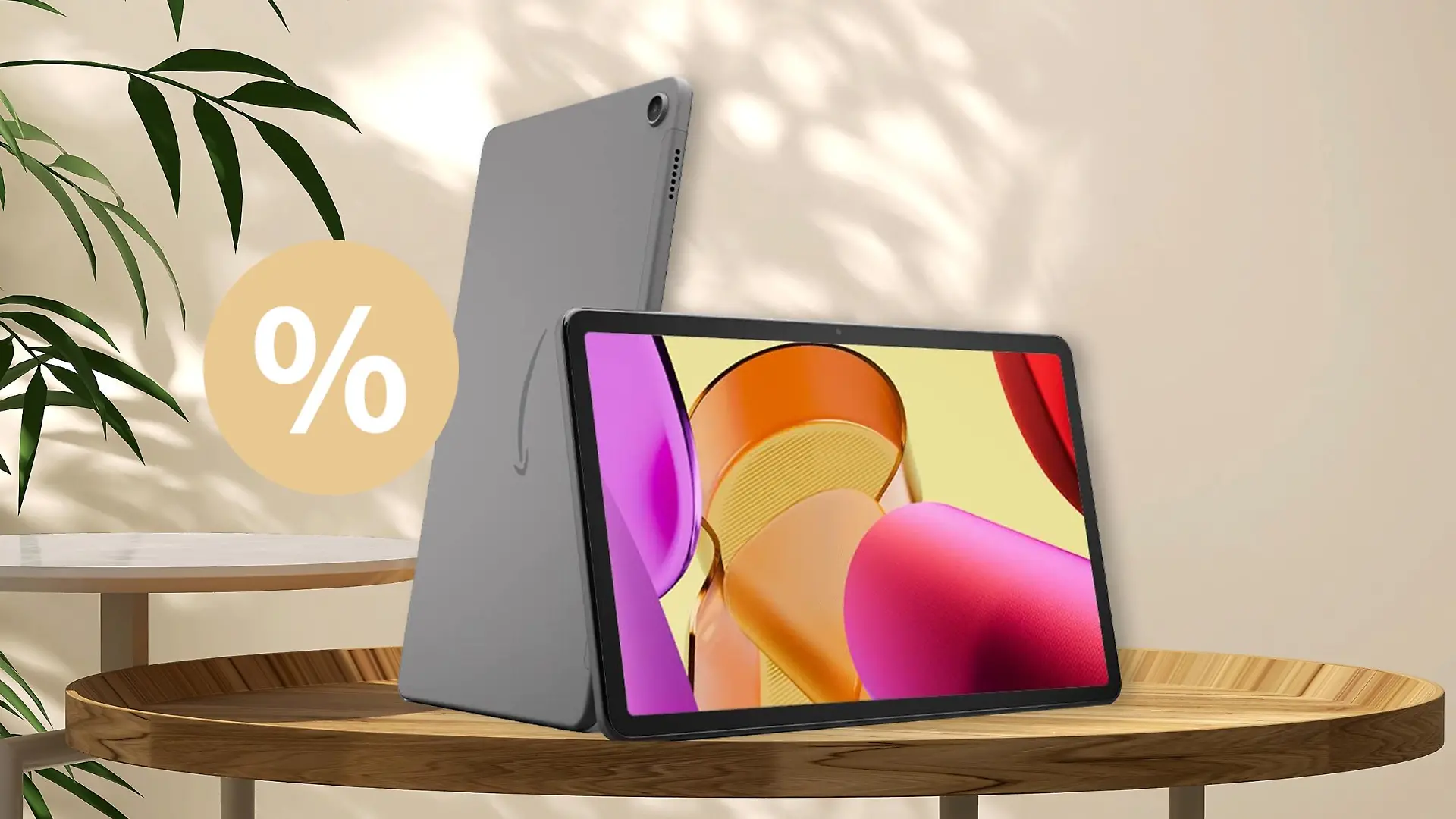 Amazon Fire Max 11-Tablet auf einem Holztisch.