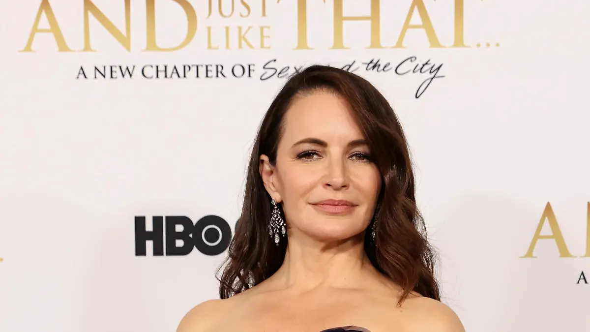 Kristin Davis poses during the red carpet premiere of the "Sex and The City" sequel, "And Just Like That," in New York City, U.S. December 8, 2021. REUTERS/Caitlin Ochs