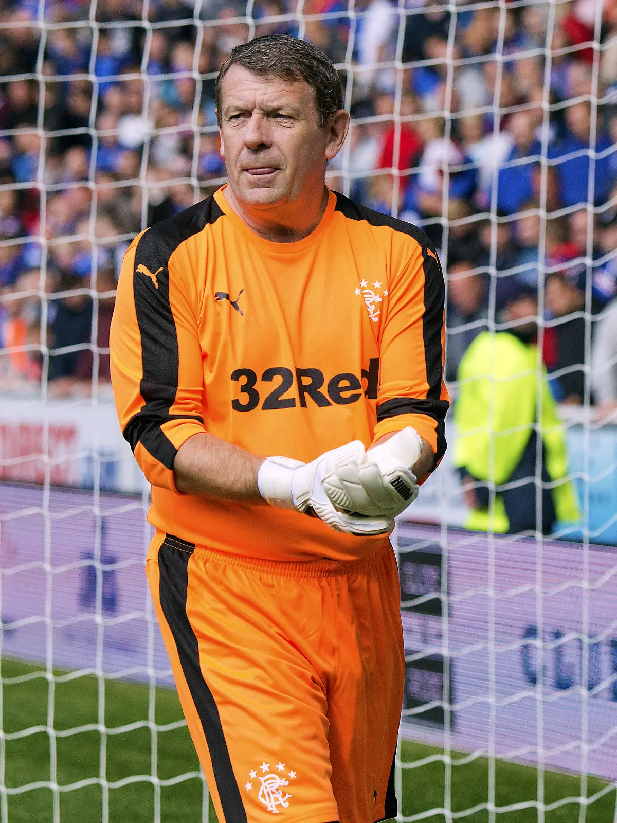 Rangers v Hibernian - Ladbrokes Premiership - Ibrox Stadium. Half Time penalty kicks where Rangers fans had the chance to score a past The Goalie (Andy Goram) during the Ladbrokes Premiership match at Ibrox Stadium, Glasgow. URN:32399784