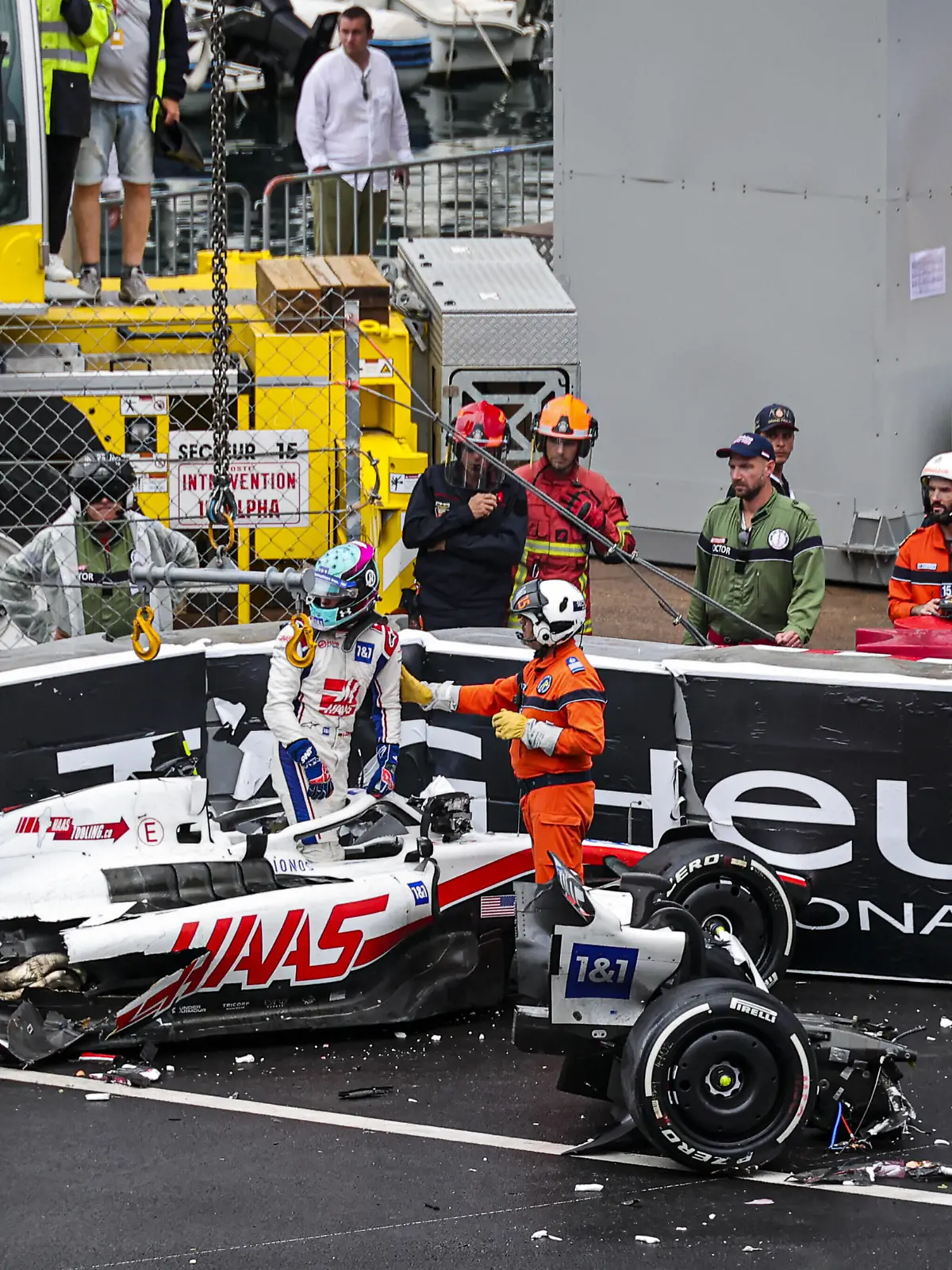  Crash, SCHUMACHER Mick ger, Haas F1 Team VF-22 Ferrari, portrait during the Formula 1 Grand Prix de Monaco 2022, 7th round of the 2022 FIA Formula One World Championship, WM, Weltmeisterschaft on the Circuit de Monaco, from May 27 to 29, 2022 in Monte-Carlo, Monaco - F1 - MONACO GRAND PRIX 2022 - Race DPPI/Panoramic PUBLICATIONxNOTxINxFRAxITAxBEL DC0A1068