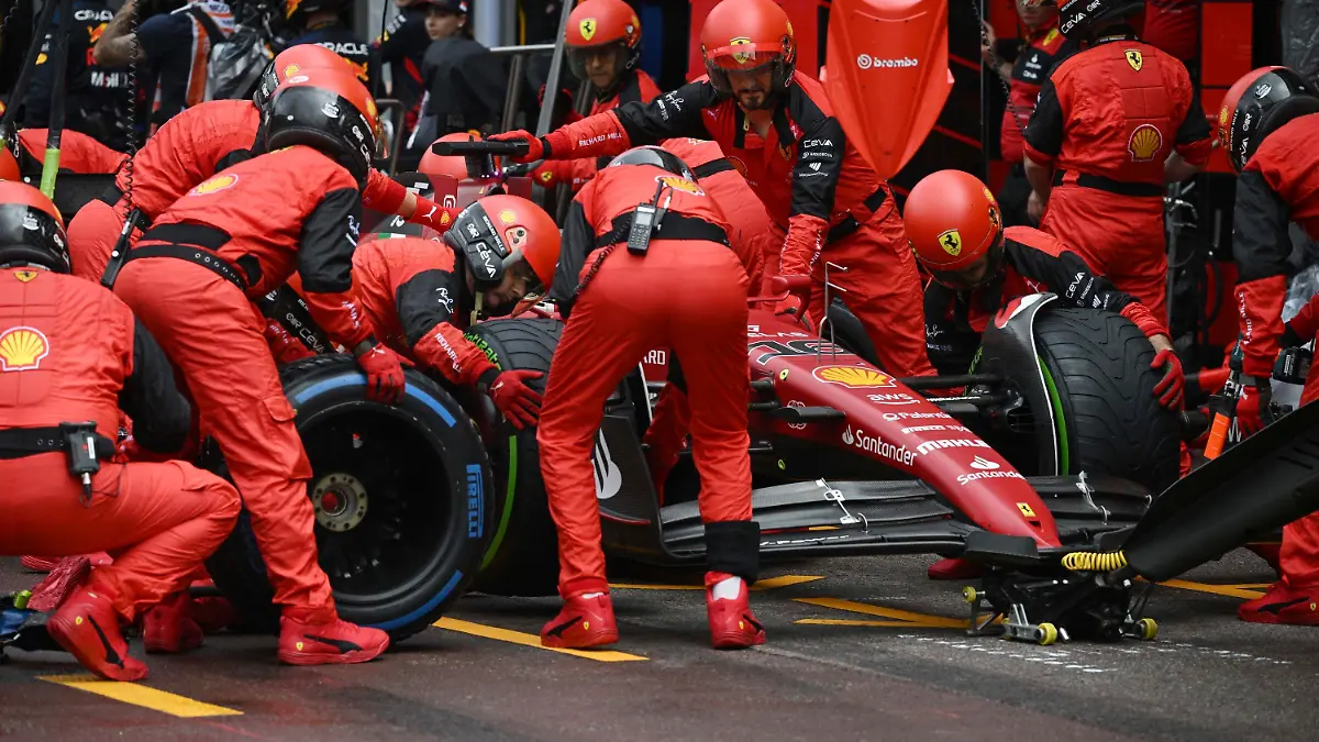 Ferrari driver Charles Leclerc of Monaco gets a pit service during the Monaco Formula One Grand Prix, at the Monaco racetrack, in Monaco, Sunday, May 29, 2022. (Pool Photo/Christian Bruna/Via AP)