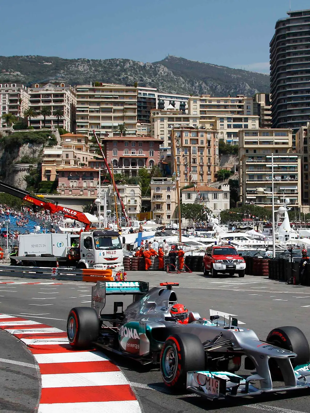 Mercedes Formula One driver Michael Schumacher of Germany takes a curve during the third practice session of the Monaco F1 Grand Prix May 26, 2012. REUTERS/Max Rossi (MONACO - Tags: SPORT MOTORSPORT)