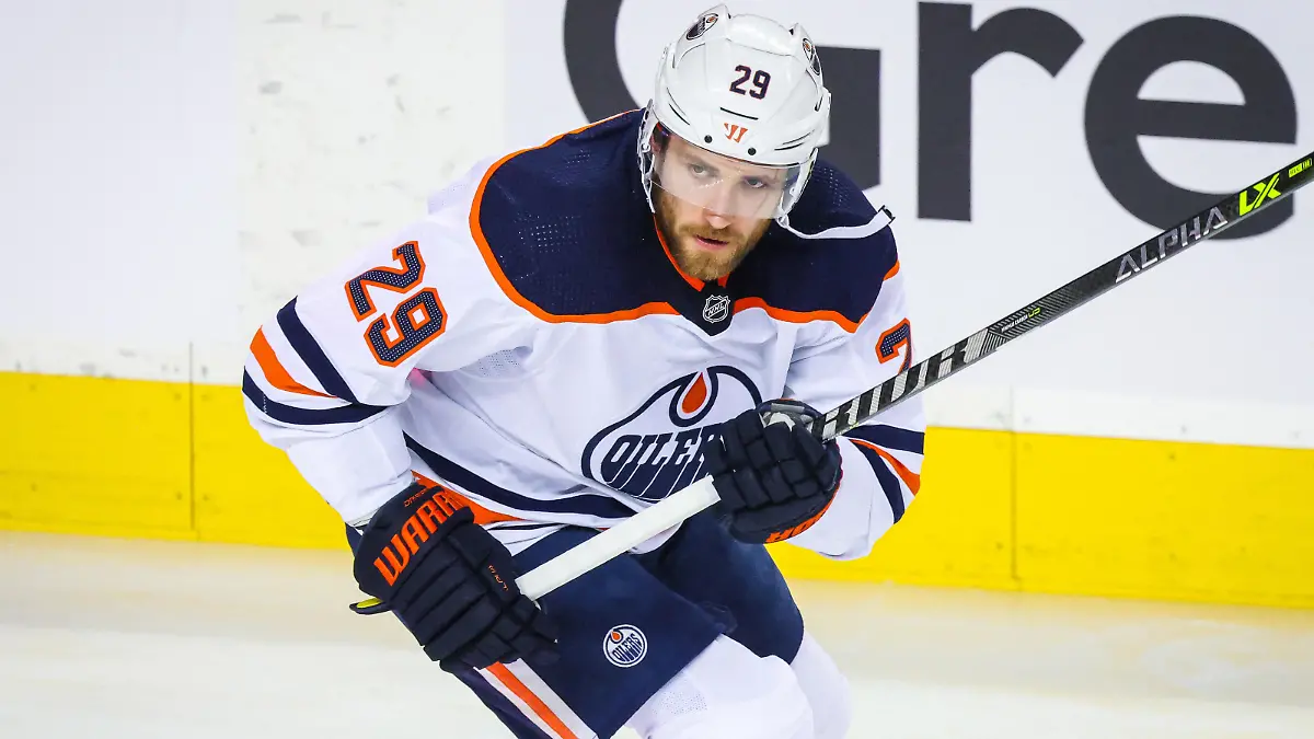 May 26, 2022; Calgary, Alberta, CAN; Edmonton Oilers center Leon Draisaitl (29) skates during the warmup period against the Calgary Flames in game five of the second round of the 2022 Stanley Cup Playoffs at Scotiabank Saddledome. Mandatory Credit: Sergei Belski-USA TODAY Sports
