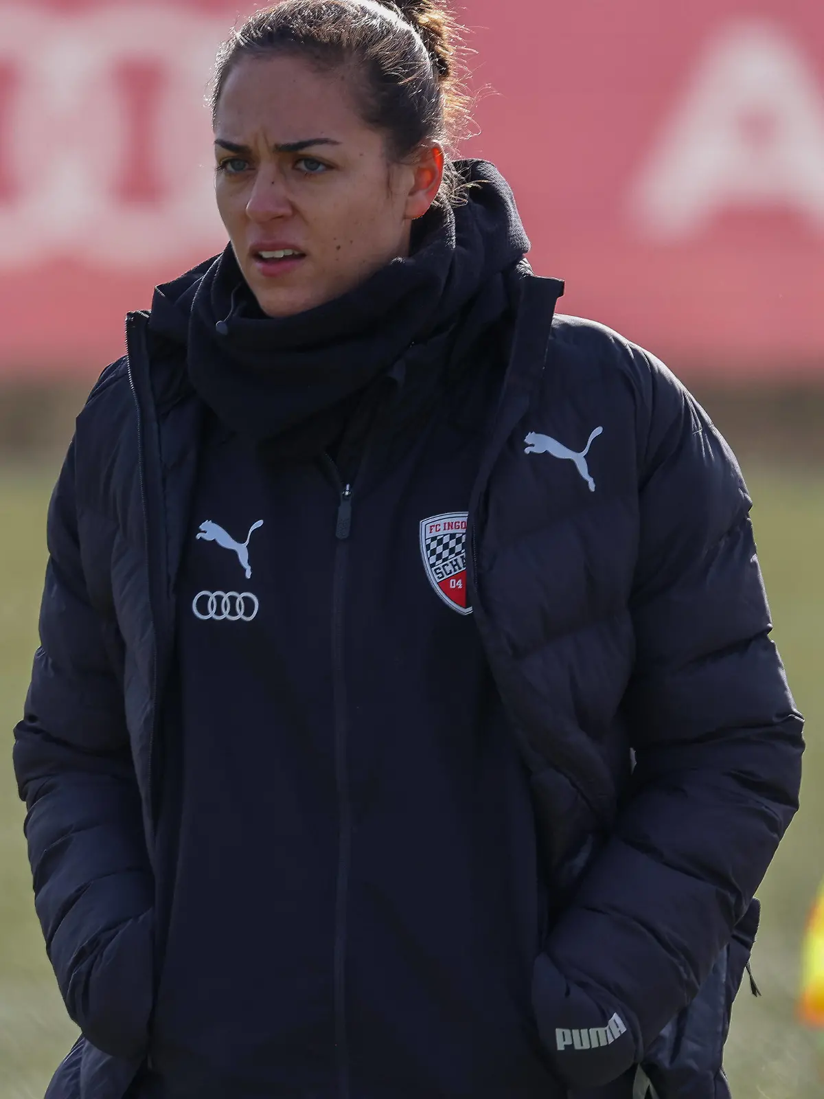 A - Junioren Bundesliga Süd/Südwest - Saison 2021/2022 - FC Ingolstadt 04 - SC Freiburg - Sabrina Wittmann Trainerin FCI - Foto: Stefan Bösl A - Junioren Bundesliga Süd/Südwest - Saison 2021/2022 - FC Ingolstadt 04 - SC Freiburg