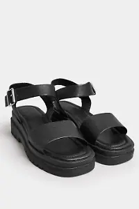 Zweiteilige Sandalen in Schwarz