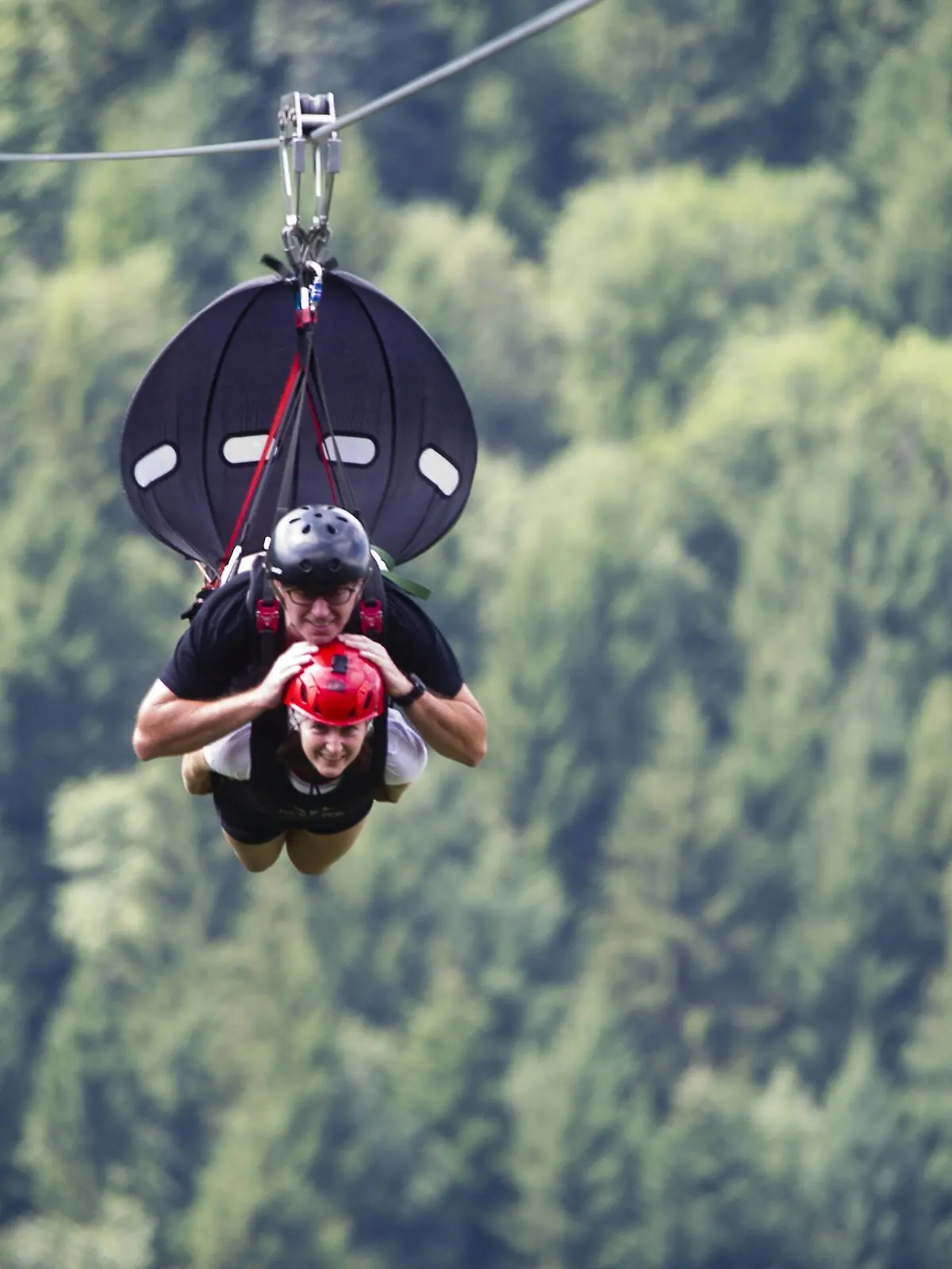 Italy - Lombardy - Valtellina - Albaredo for S. Marco - Volo d Angelo - Flight over the air rope from Albaredo for S. Marco to Bema on the other side of the valley forxanyxinformationxaboutxthisximagexpleasexcontactxredazioneagf-foto.it 1007_11_718EMV02877 