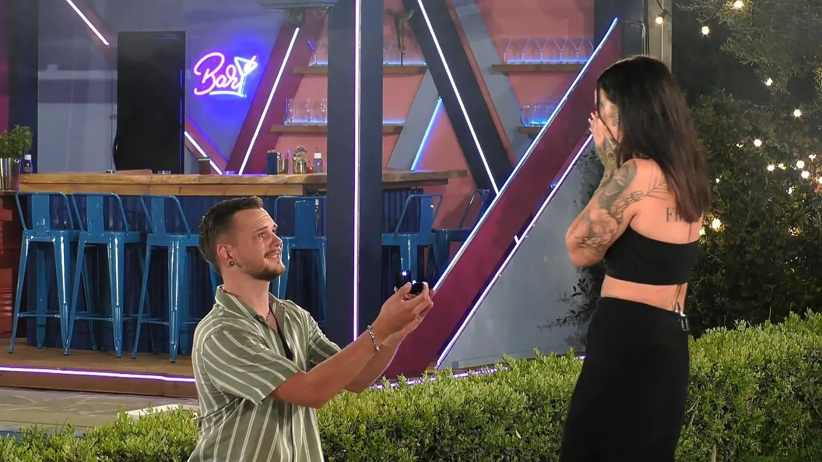 Von „Temptation Island“ bis zum Sommerhaus Erinnert ihr euch an diese Heiratsanträge im TV?