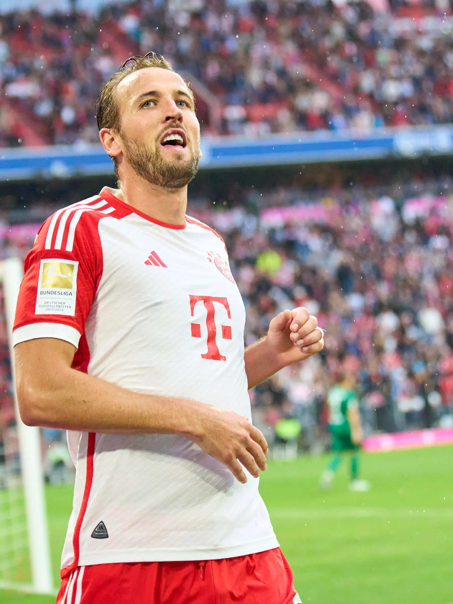 Harry Kane, FCB 9 scores, shoots goal , Tor, Treffer, Torschuss, 3-0, celebrates his goal, happy, laugh, celebration, in action in the match FC BAYERN MUENCHEN - FC AUGSBURG on Aug 27, 2023 in Munich, Germany. Season 2023/2024, 1.Bundesliga, FCB, München, matchday 3, 3.Spieltag