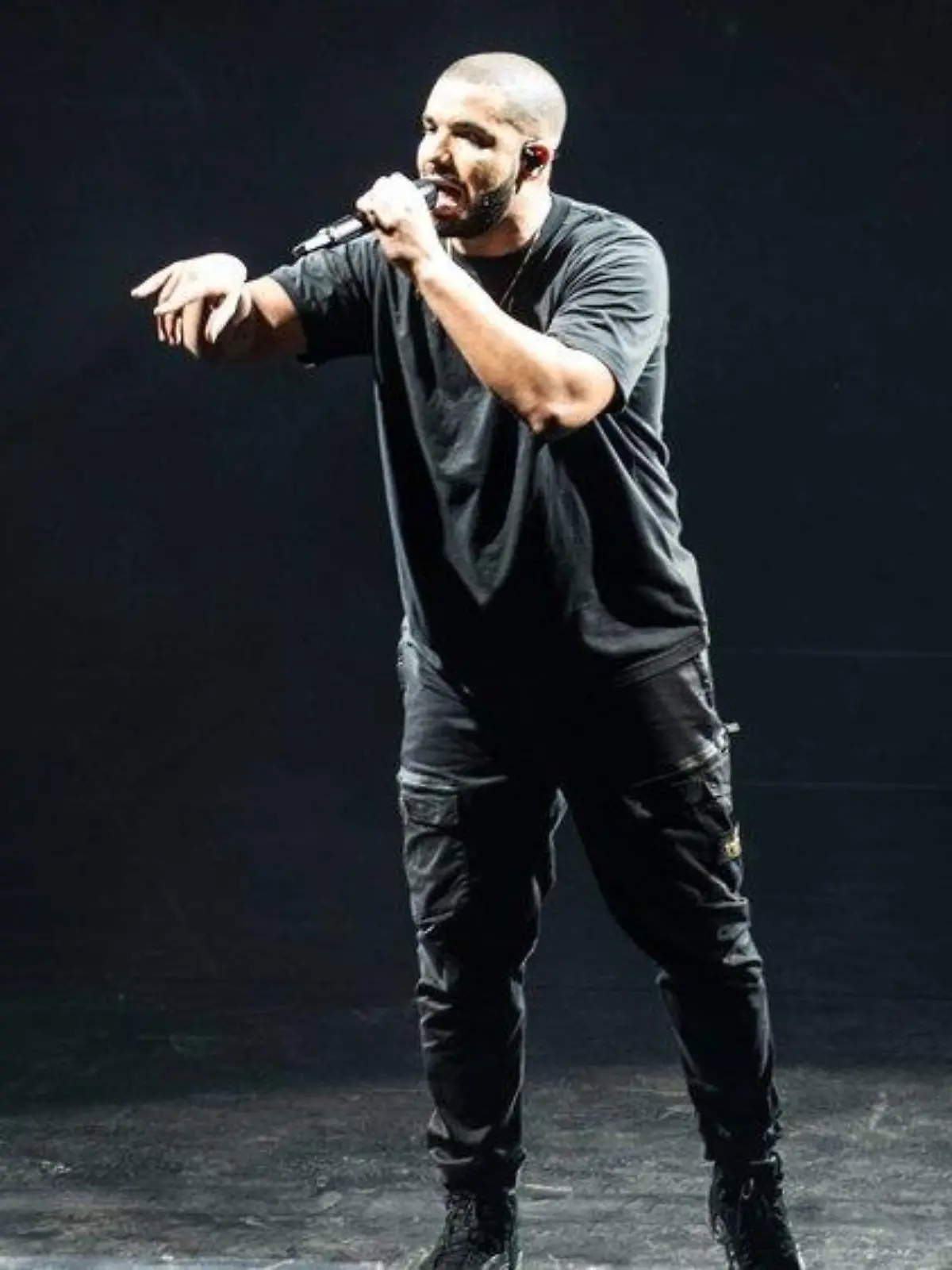 Schüsse vor Drakes Villa in Toronto: Wachmann schwer verletzt