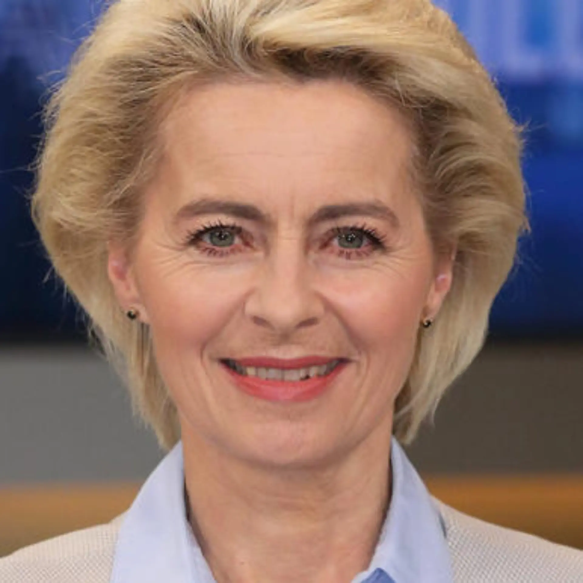 ursula-von-der-leyen-t4132 ursula-von-der-leyen-t4132
