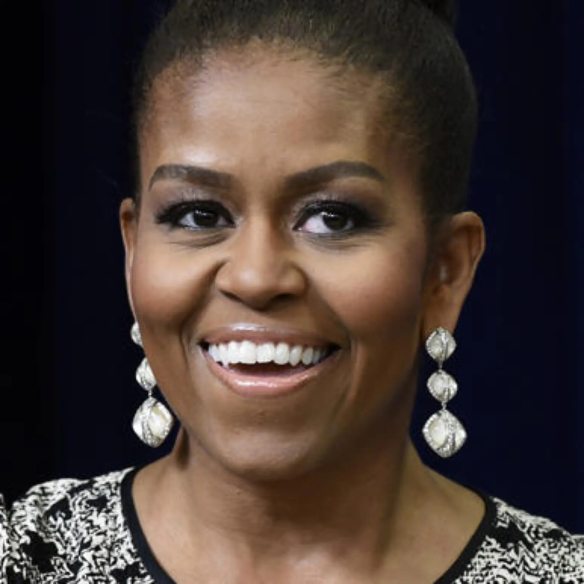 michelle-obama-t4139 michelle-obama-t4139