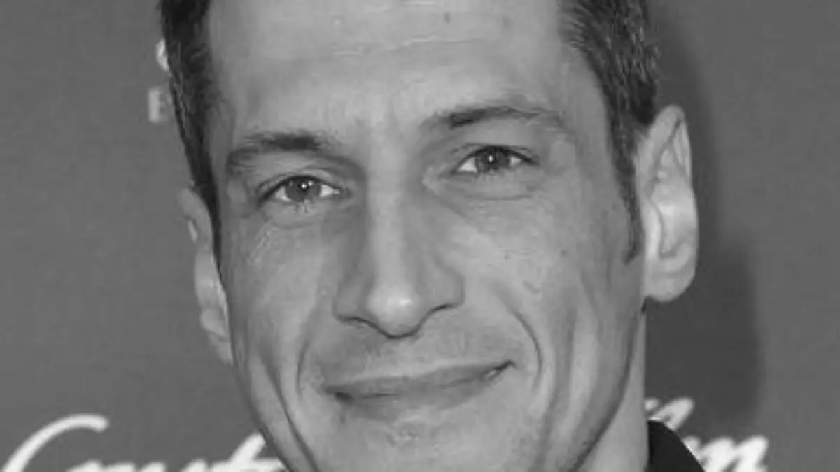 mirco-nontschew-t7475