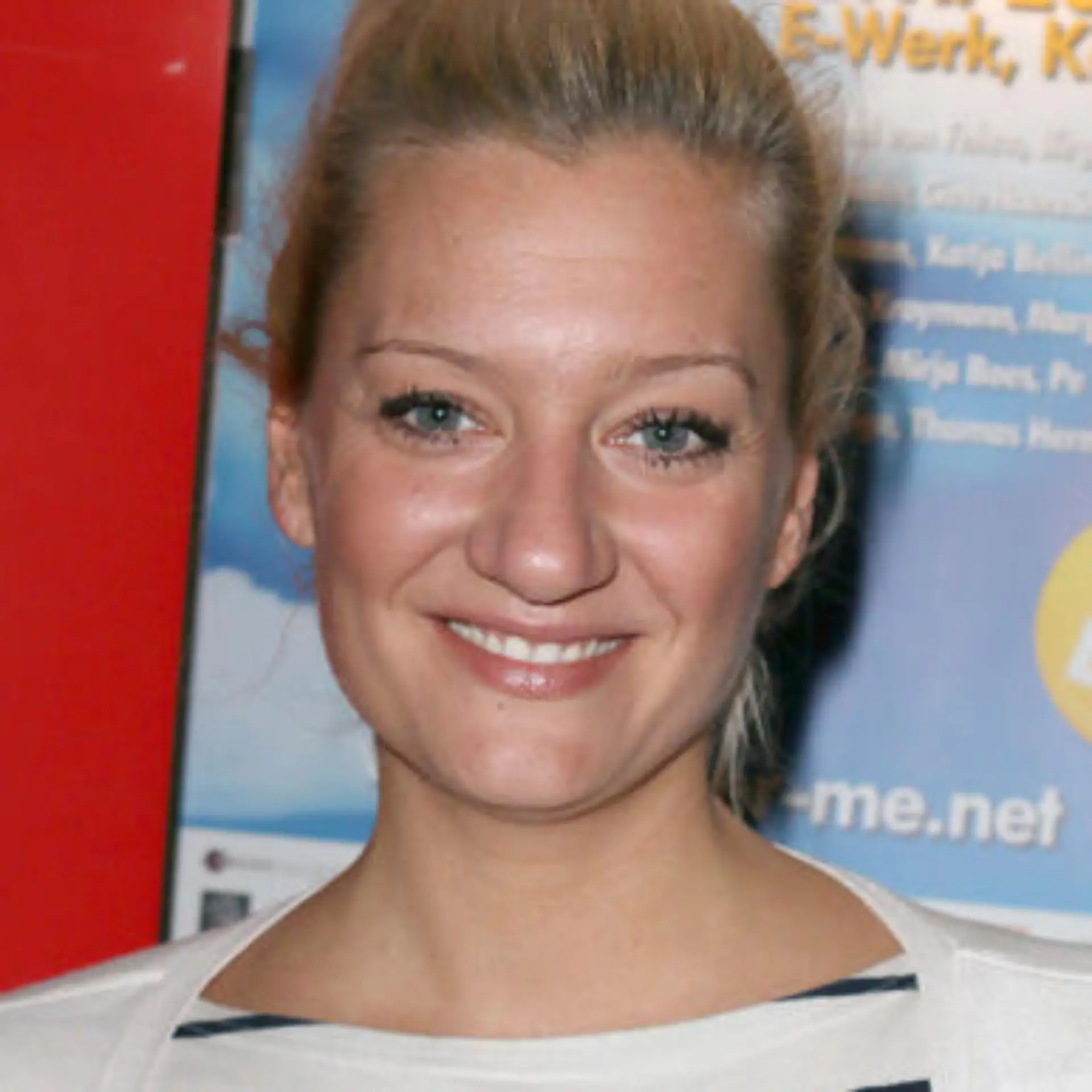 juliette-schoppmann-t7504 juliette-schoppmann-t7504