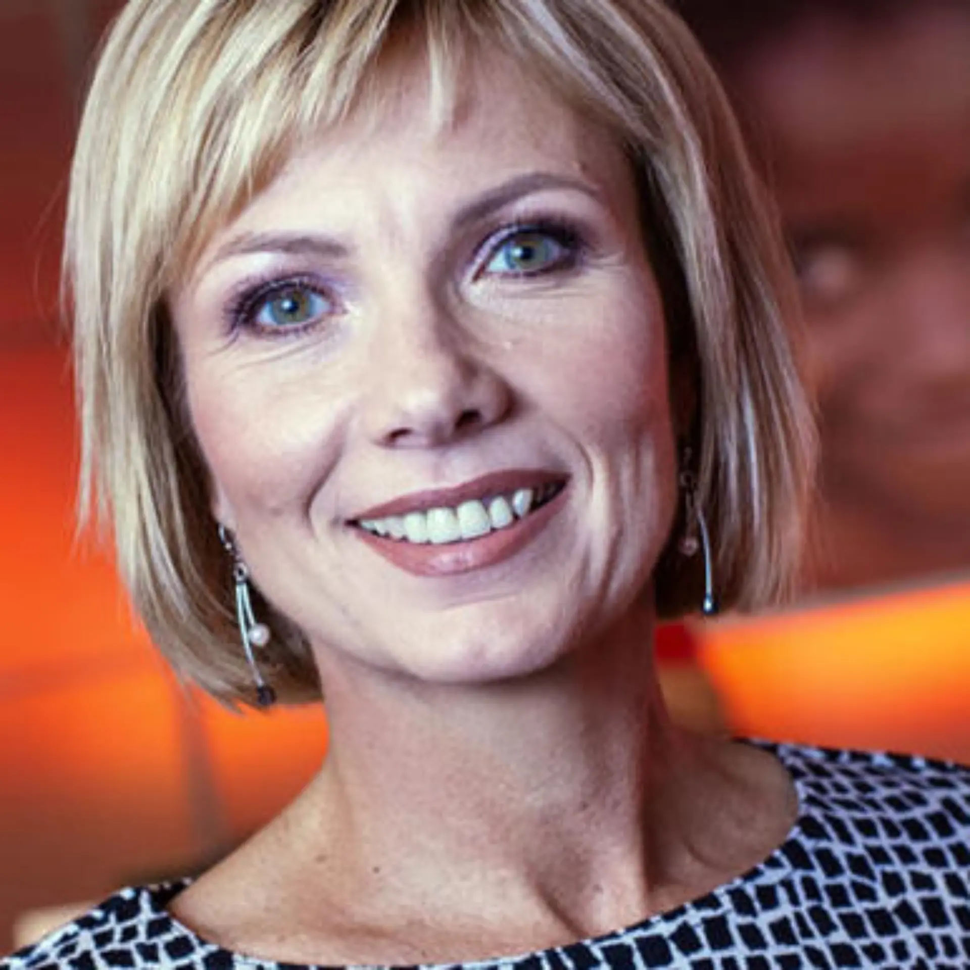 ilka-essmueller-t7661 ilka-essmueller-t7661