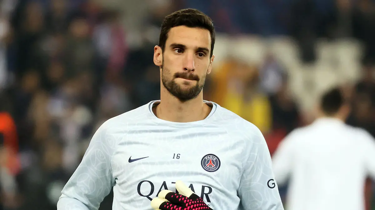 Frankreich, Paris, 14.02.2023, Fussball, Champions League, Paris Saint-Germain - FC Bayern München: Sergio Rico (PSG). Foto: Robin Rudel