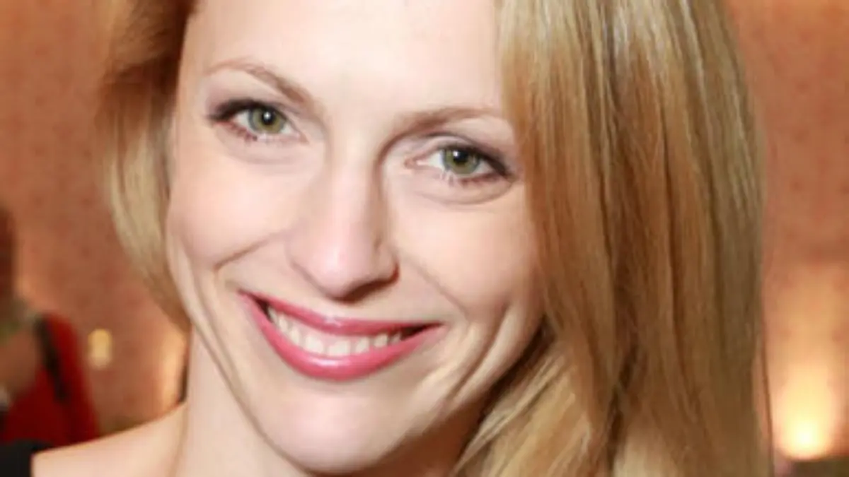 natalie-alison-t7746