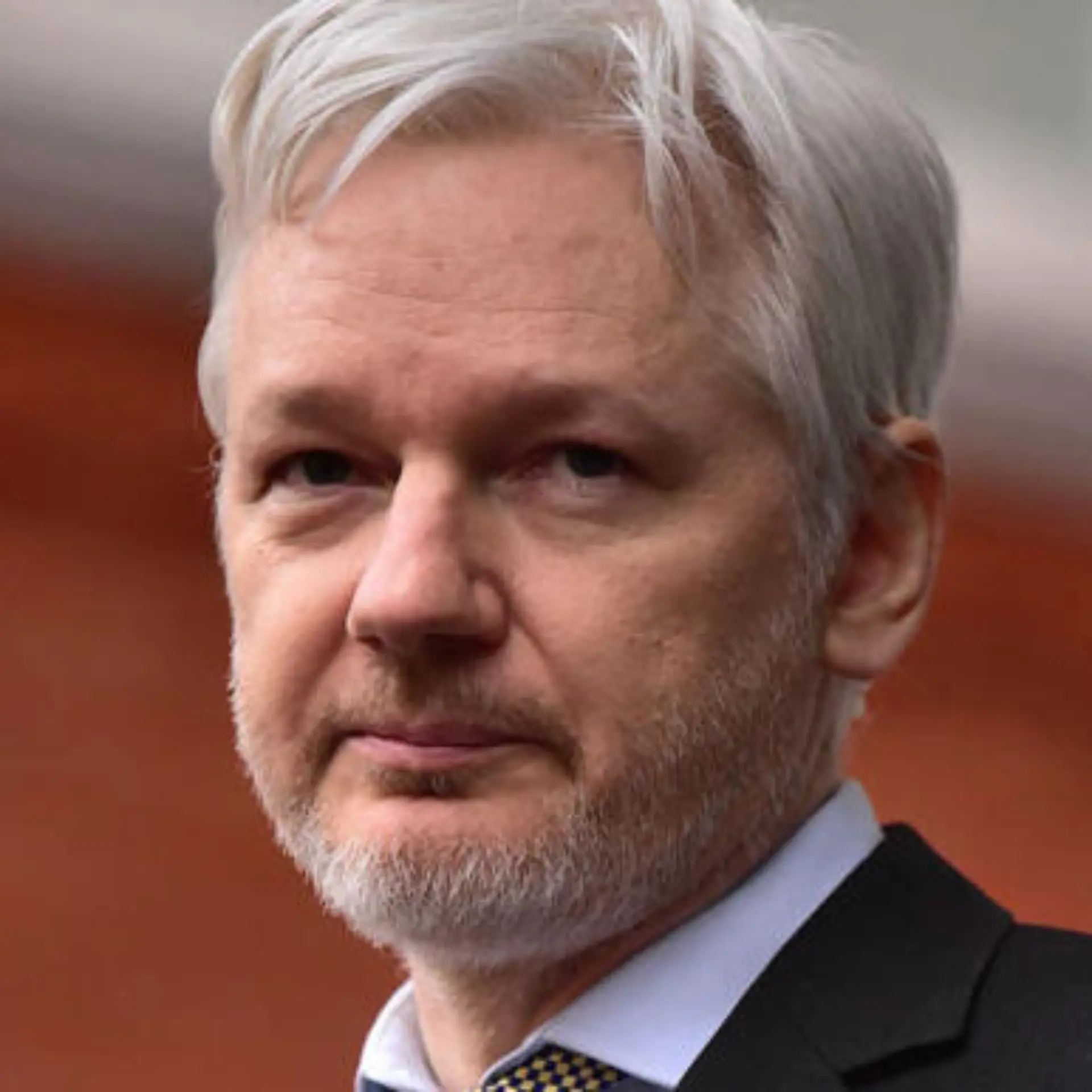 julian-assange-t9355 julian-assange-t9355