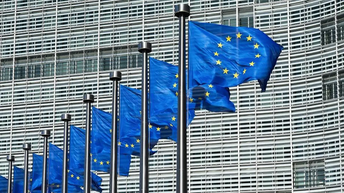 eu-kommission-t9430